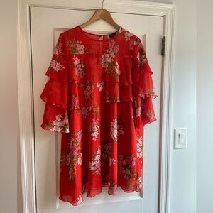 Floral ❤️ Tiered Mini Dress Medium by Who What Wear